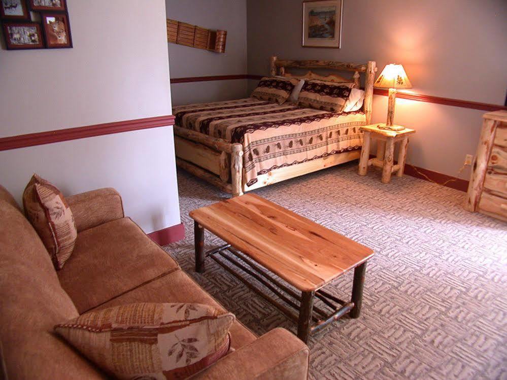 Mountaintop Lodge At Lake Naomi Pocono Pines 外观 照片