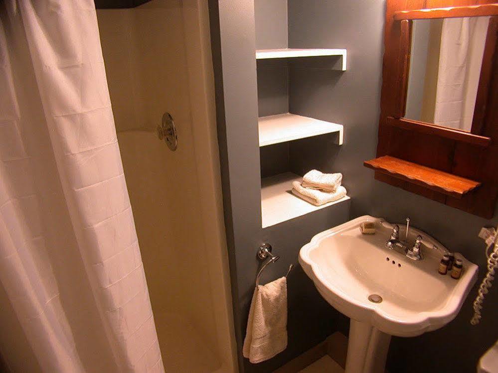Mountaintop Lodge At Lake Naomi Pocono Pines 外观 照片